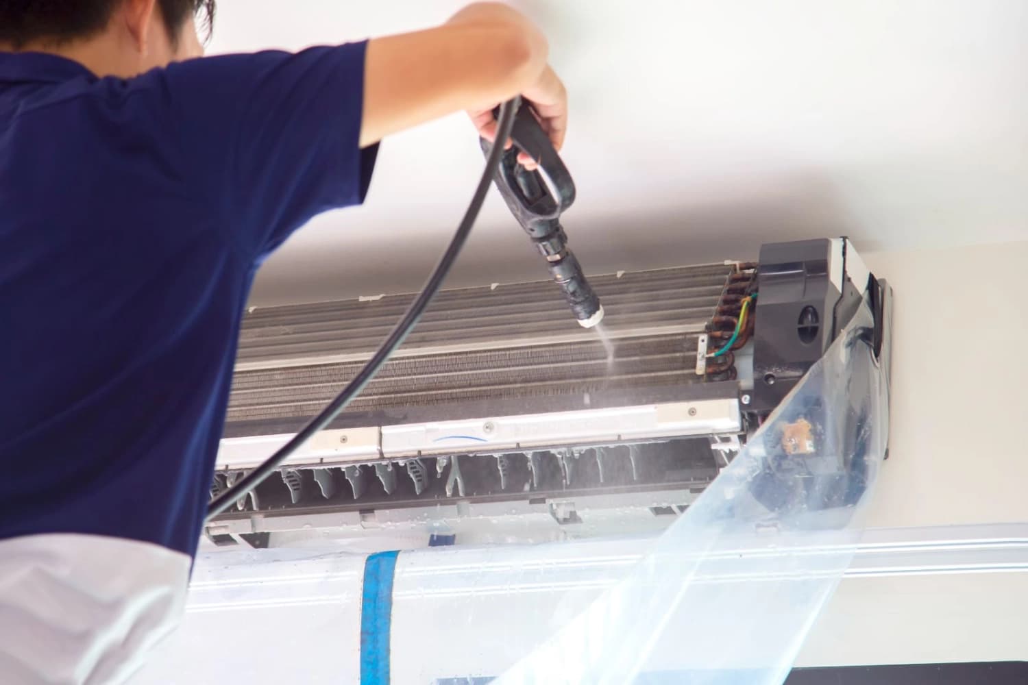 Best Time to Service Your Aircon in Singapore