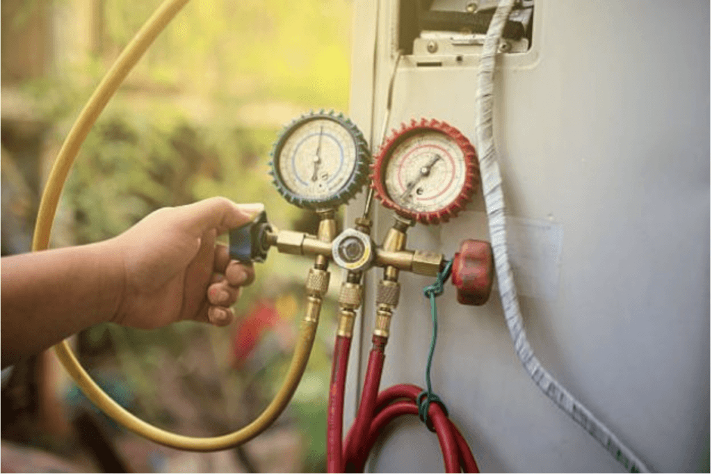 Aircon Gas Top-Up in Singapore: When Is It Necessary?